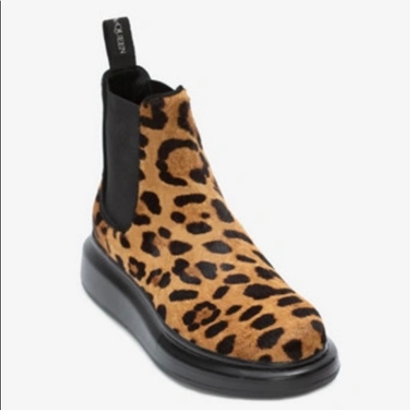 Alexander McQueen Leopard ponyhair Chelsea boot NWOT size EU 39 - Picture 3 of 7